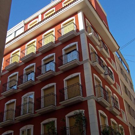 Family And Friends -Alicante Center 外观 照片