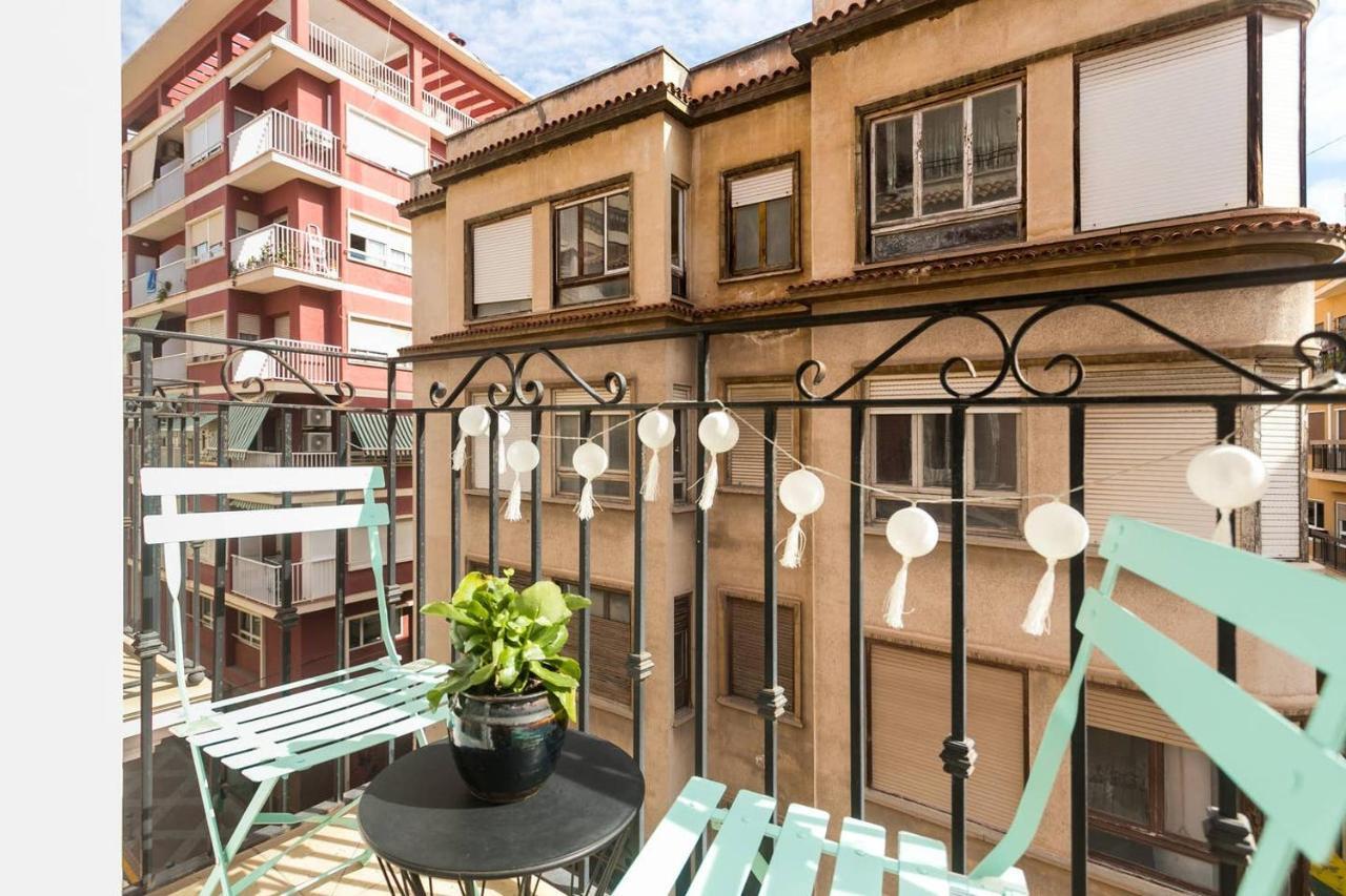 Family And Friends -Alicante Center 外观 照片